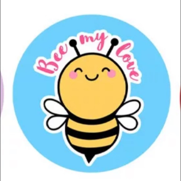 100 Pack of Valentines Stickers 1 Inch PRICE IS FIRM - Picture 3 of 10